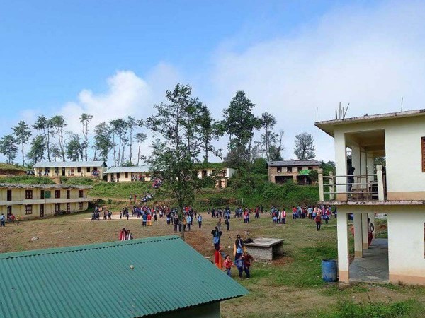 मणिलेक मावि गुरुखोेलाको विव्यस अध्यक्षमा चन्द्रबहादुर टेर चयन 